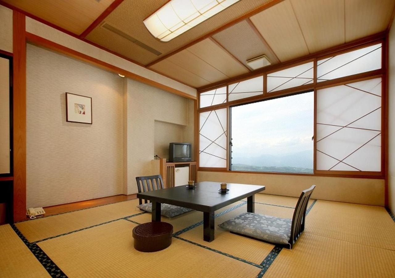 Ikaho Syusuien Hotel Shibukawa Екстериор снимка